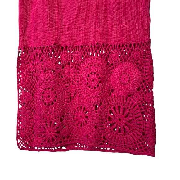 House of Harlow 1960 Crochet Midi Skirt Fuchsia, size Medium - Picture 2 of 5